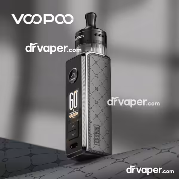 جهاز فيب فوبو دراج اس 3 (Voopoo Drag S3) بتصميم جلد رمادي مزين بنمط نجمي، يوضح قوة 60 واط على الشاشة.